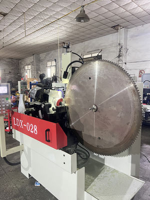 LDX-028A Grande lame de scie en alliage CNC à double tête de meulage à angle latéral