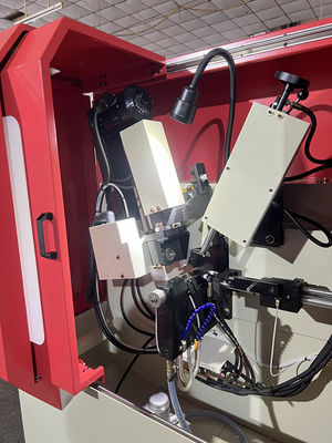 LDX-020B Servo alimentation CNC complète scie à lame avant et arrière machine de meulage d'angle